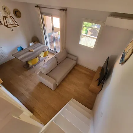Maxime Apartment